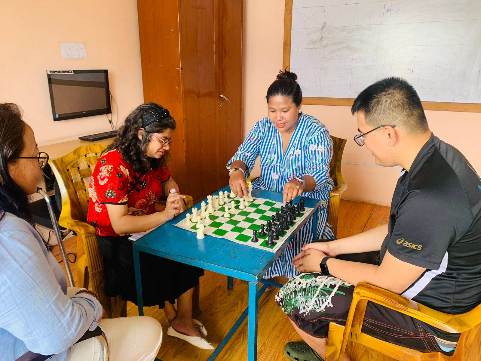 Inclusive and structured chess learning environment